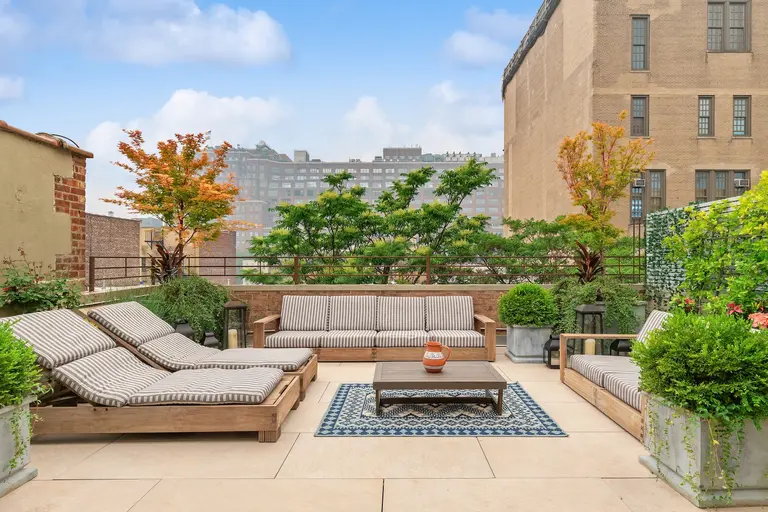 An architect’s $3M Chelsea townhouse duplex gets every detail right, including a fantasy roof garden