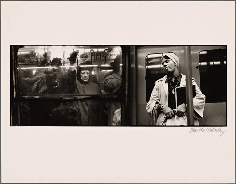 NYPL photo exhibition captures quirkiness of NYC subway in the 1970s