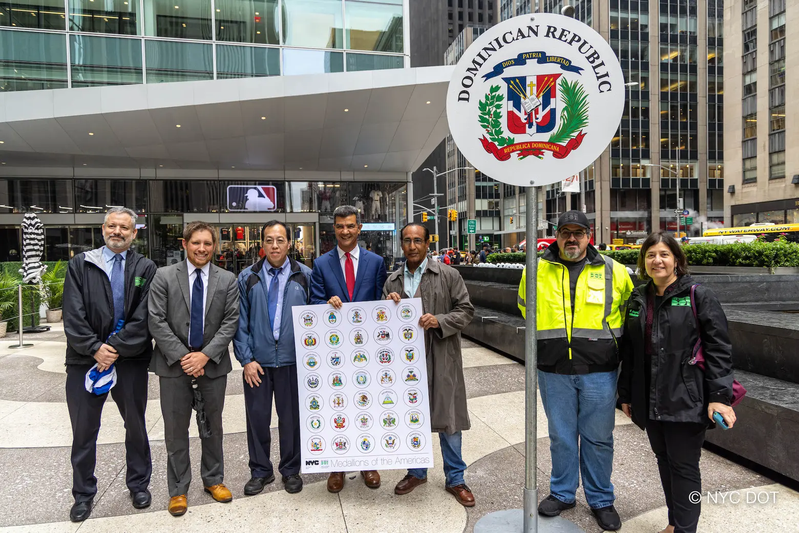 NYC completes restoration of national medallions along Avenue of the Americas