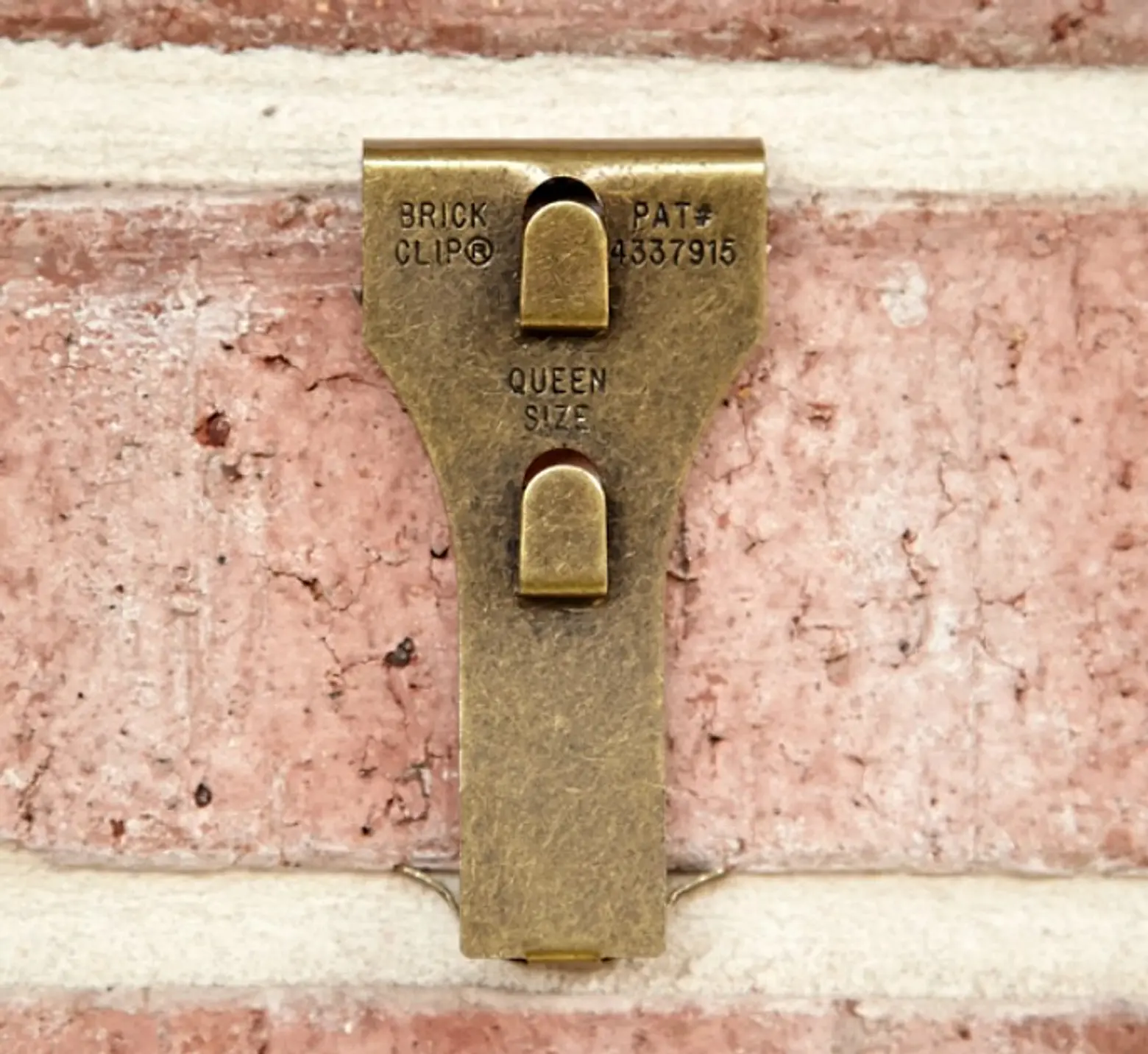 brick clip