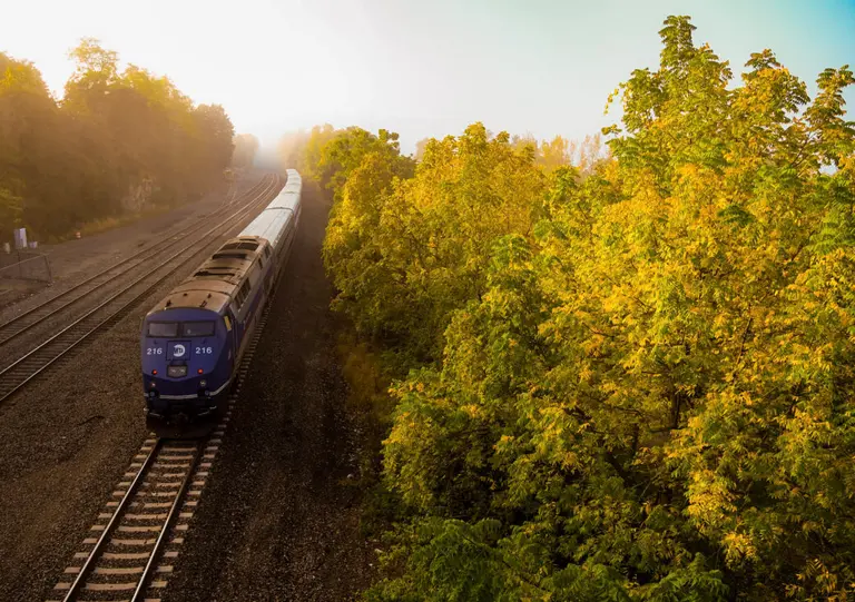 Metro-North ‘Leaf Peeper’ train service returns for fall foliage lovers