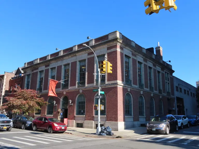 City considers landmark status for NYPL branch in the Bronx